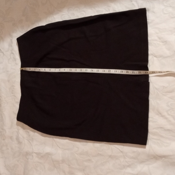 Eileen Fisher pull on skirt - Picture 3 of 7